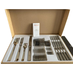 SET DA 24 POSATE IN ACCIAIO GIFT POINT 3 mm MADE IN ITALY EME SET DA 24 POSATE IN ACCIAIO GIFT POINT 3 mm MADE IN ITALY EME