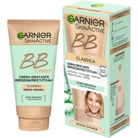 GARNIER C6605601 BB CREAM CLASSICA SKINACTIVE, PER PELLE UNIFORME E IDRATATA, LOOK NATURALE, ARRICCHITA CON ACIDO IALURONICO, ALOE VERA E PIGMENTI MINERALI, SPF 15, TONALITÀ: MEDIO-CHIARA