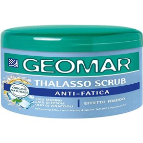 GEOMAR 122890 THALASSO SCRUB CORPO AROMATHERAPY, CON SALE MARINO DEL MAR MORTO E SALE DI EPSOM, QUARZO ROSA, ARRICCHITA CON ESTRATTI BOTANICI (TIMO E MIRTO), 95% DI ORIGINE NATURALE, MADE IN ITALY, 600 G