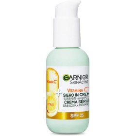 GARNIER C6680400 SIERO IN CREMA VITAMINA C SKINACTIVE, 2 IN 1 SIERO VITAMINA C E CREMA IDRATANTE SPF25, ANTI-MACCHIE E ILLUMINANTE, NON UNGE, ADATTO A TUTTI I TIPI DI PELLE, 50 ML